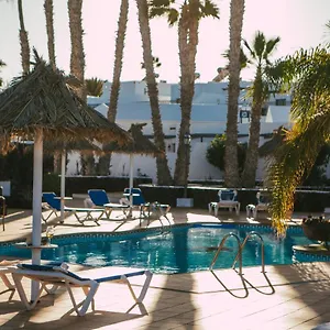 https://mar-azul-playa.puertodelcarmen-hotels.org